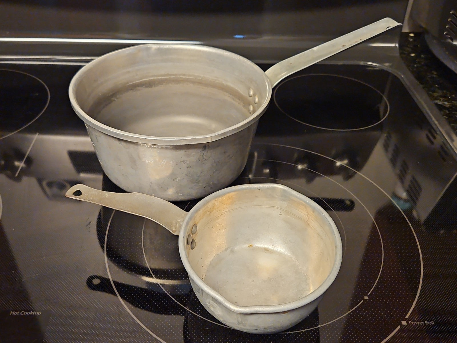Set of 2 Vintage Wear-Ever Pots Sizes #50 & #2032 Farmhouse Decor Camping Gear