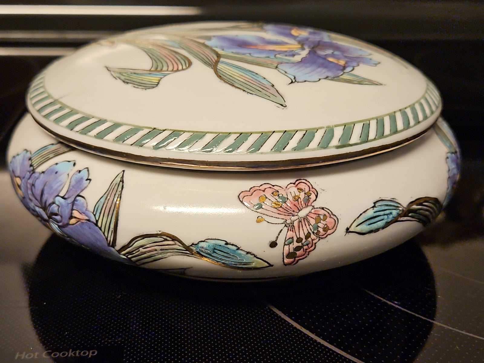 Vintage Andrea by Sadek 7" Round Trinket Box Iris & Butterflies W Gold Detail