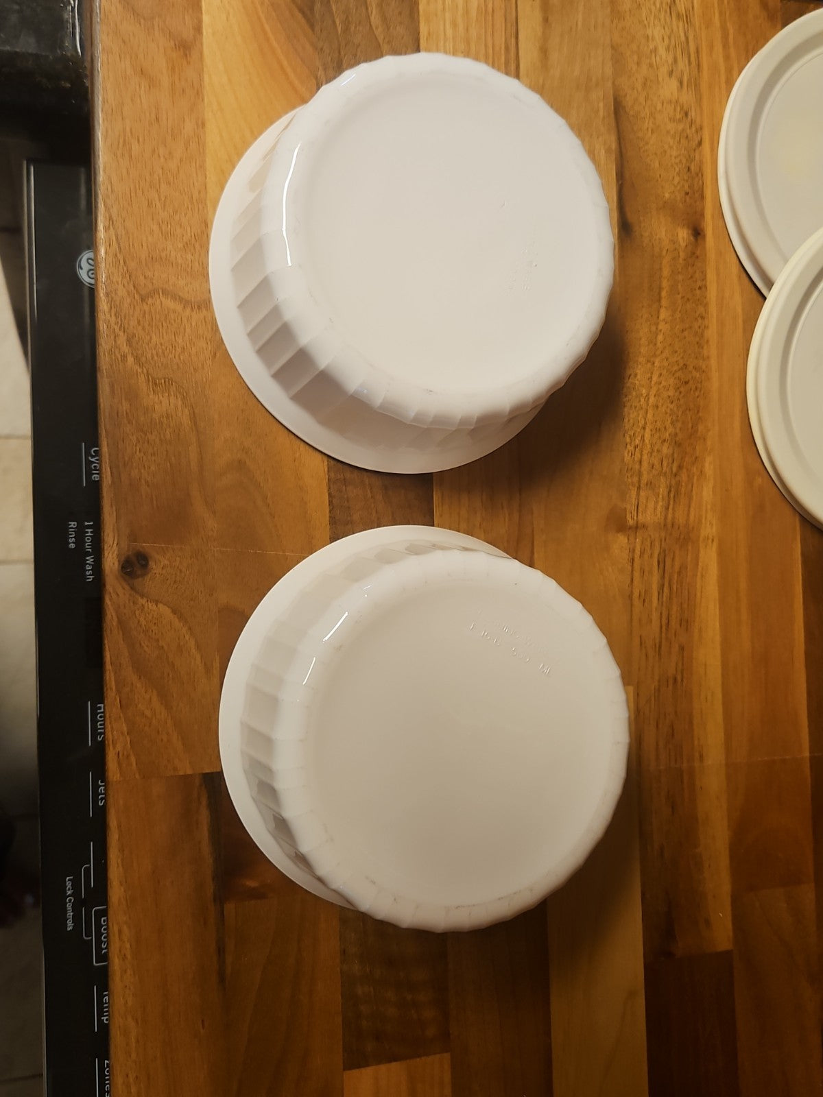 Set Of 2 Vintage Corning Ware French White F-16-B 16oz Casserole Dishes W/ Lids