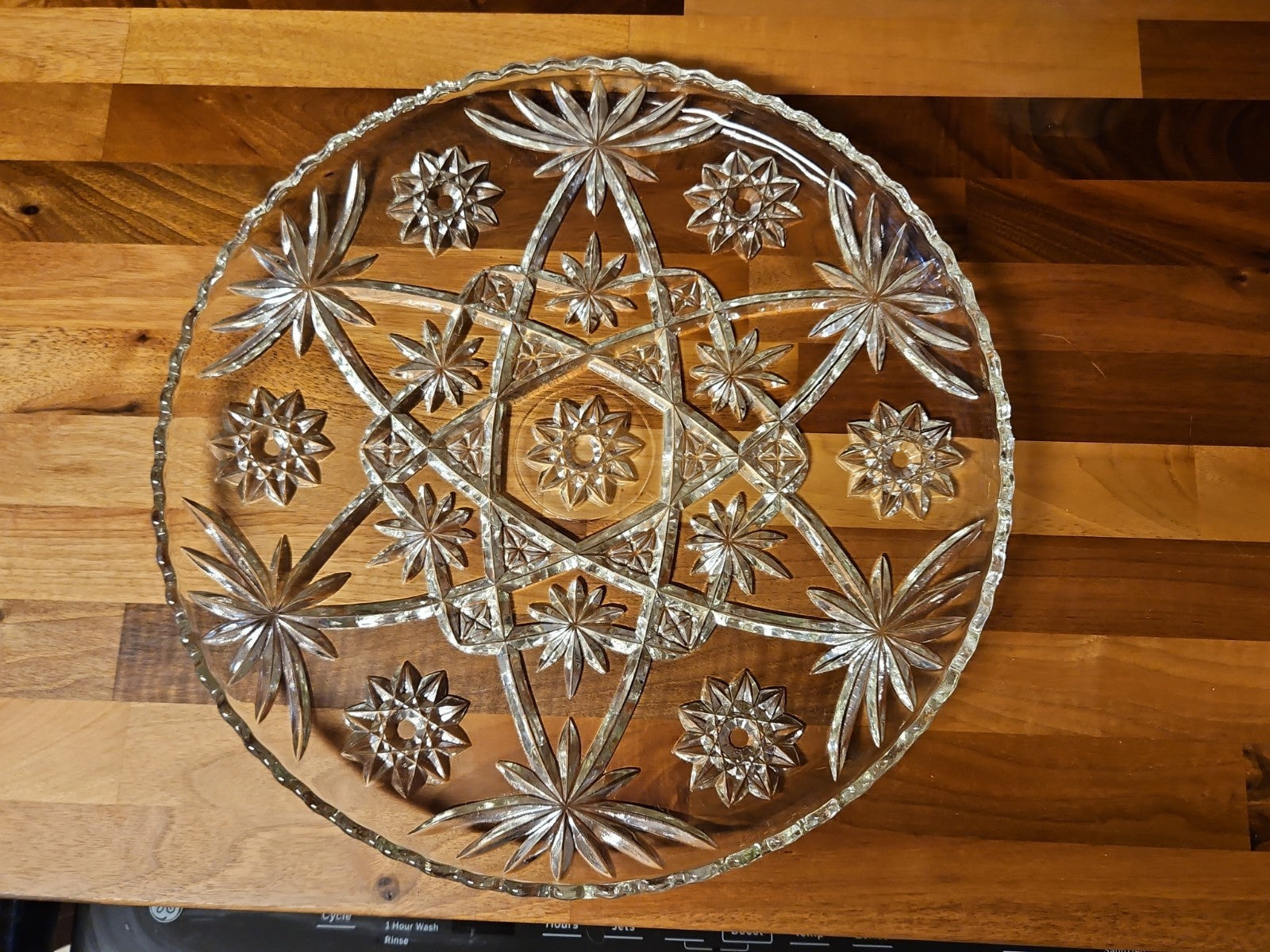 Vintage EAPC Anchor Hocking Star Burst Pressed Glass Platter 13.5" Round EUC