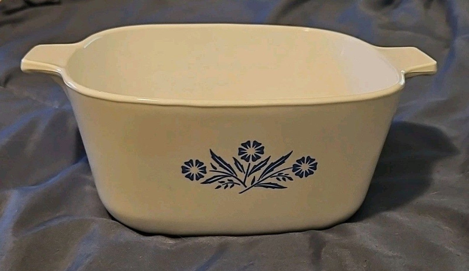Vintage CorningWare Cornflower Blue Square 1.75 Quart Casserole Baking P-1 3/4-B