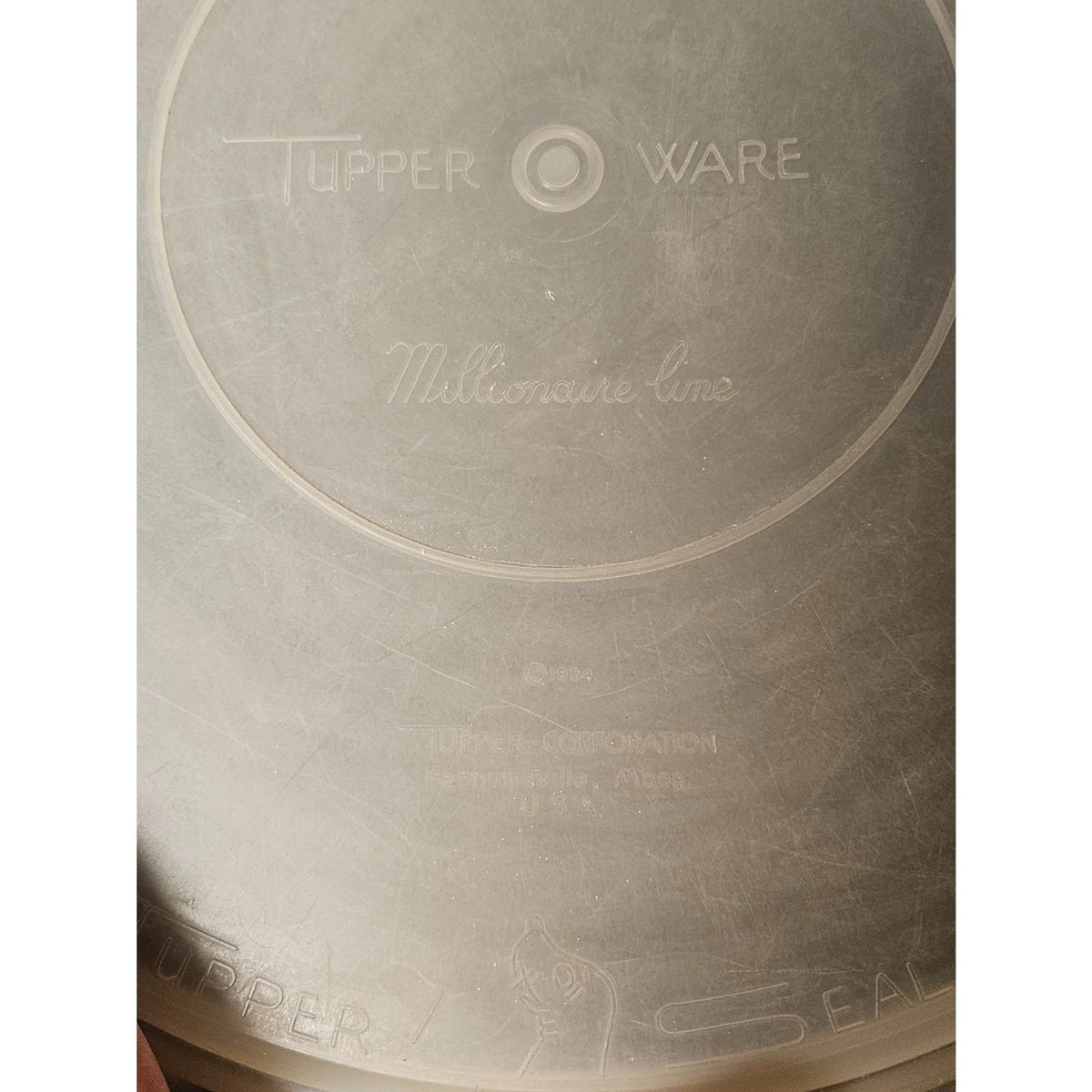 Vintage Tupperware Replacement Lid #224 Sheer Millionaire Line