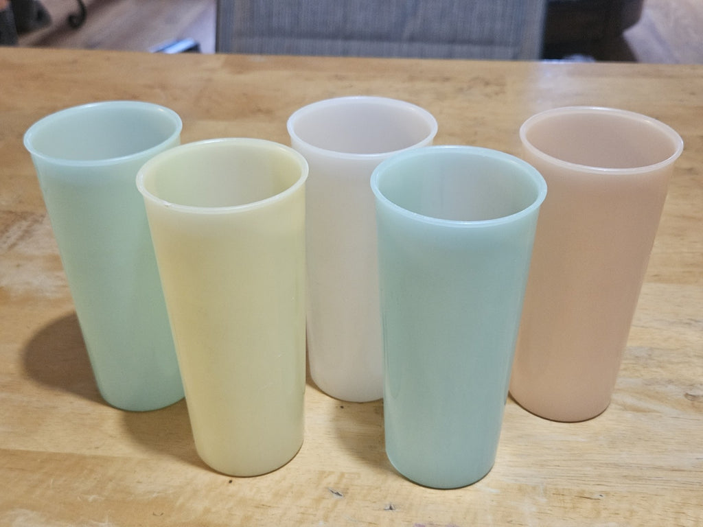 Vintage Lot of 5 Tupperware 115 12oz Pastel Tumblers Juice Cups Retro 1970's