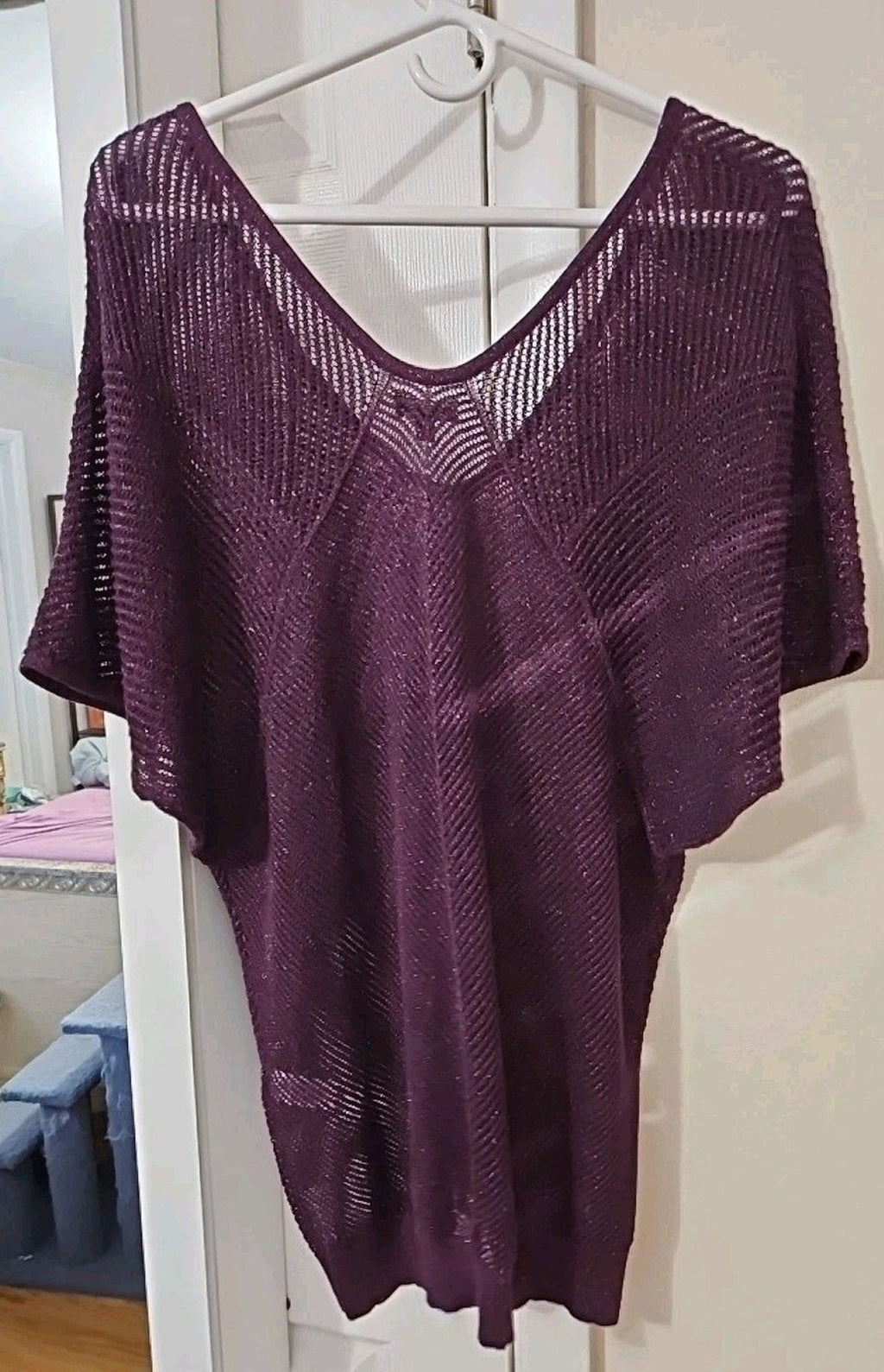 Express Womens Sz M Purple Metallic Hollow Knit V-Neck Long Sweater Tunic