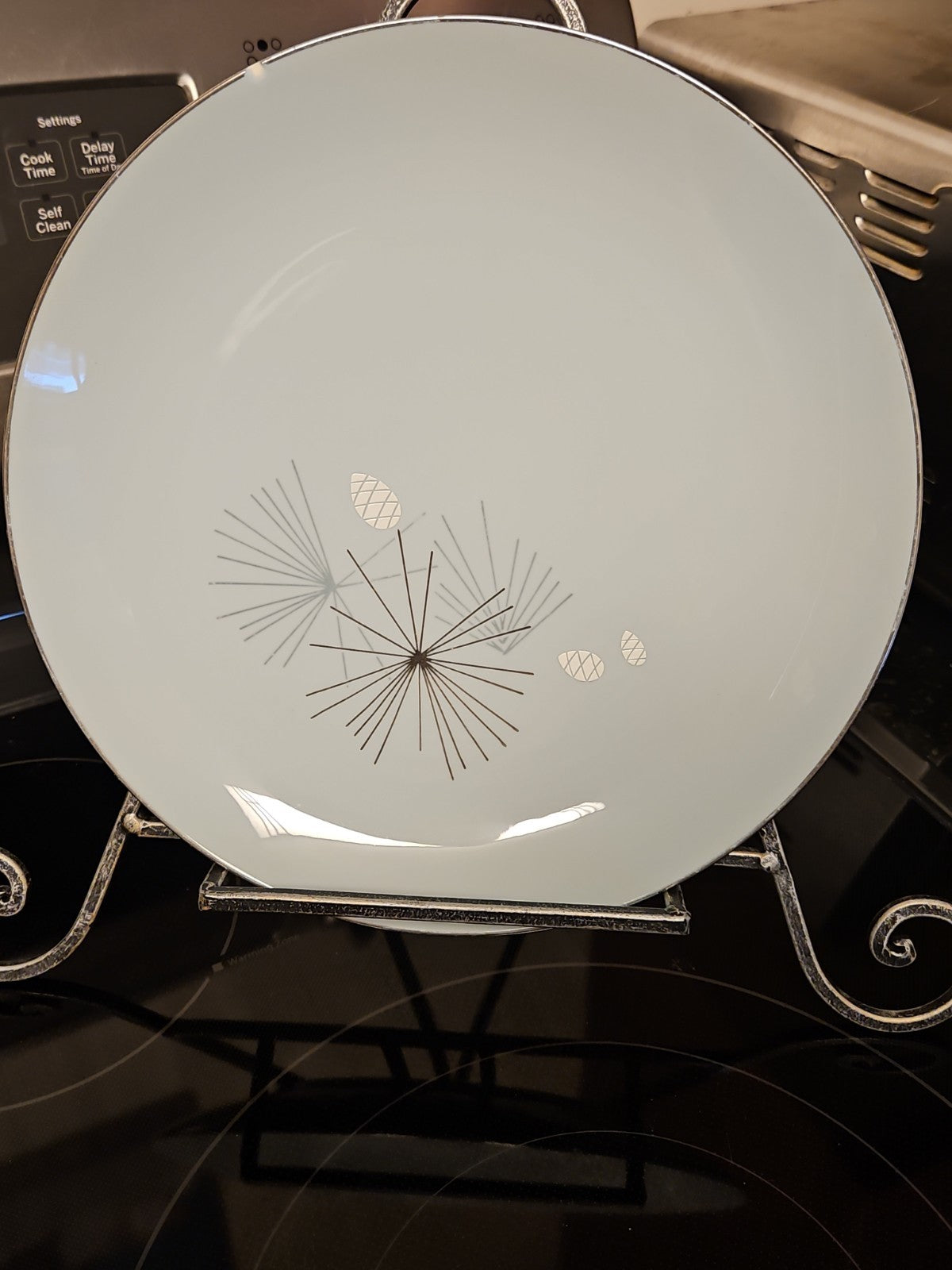 Set Of 8 Vintage MCM Franciscan Silver Pine Dinner Plates 10.5" Platinum Rim