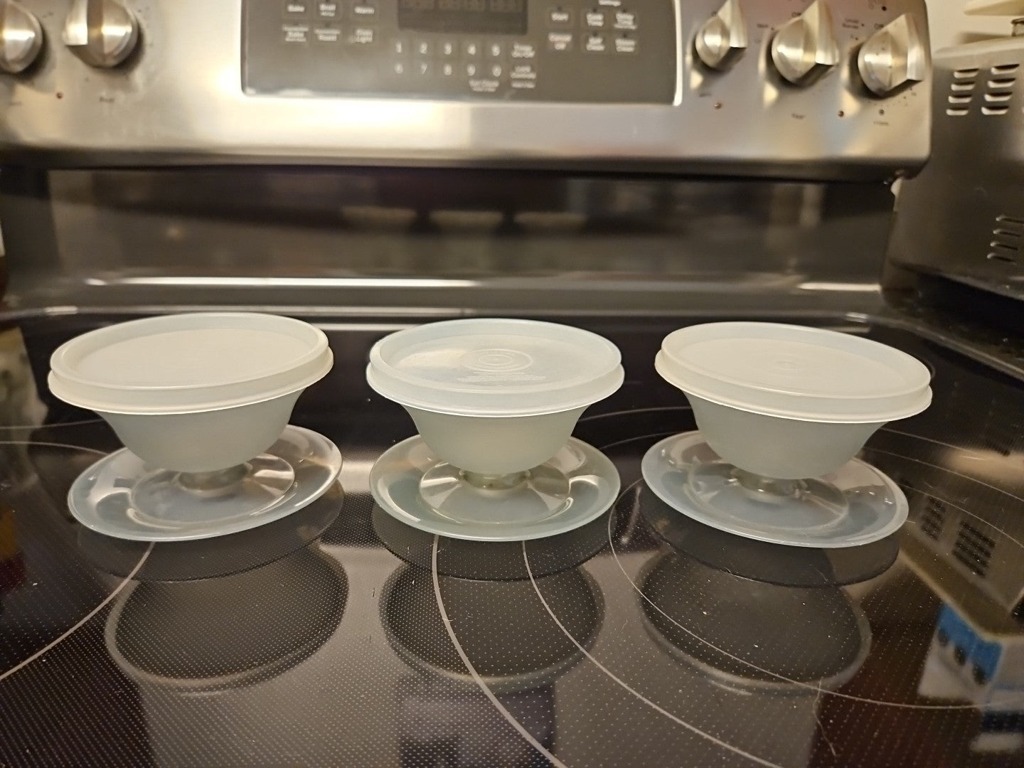 Set Of 3 Vintage Tupperware 754-30 Smoke Grey Pudding Jello Dessert Cups w Lids