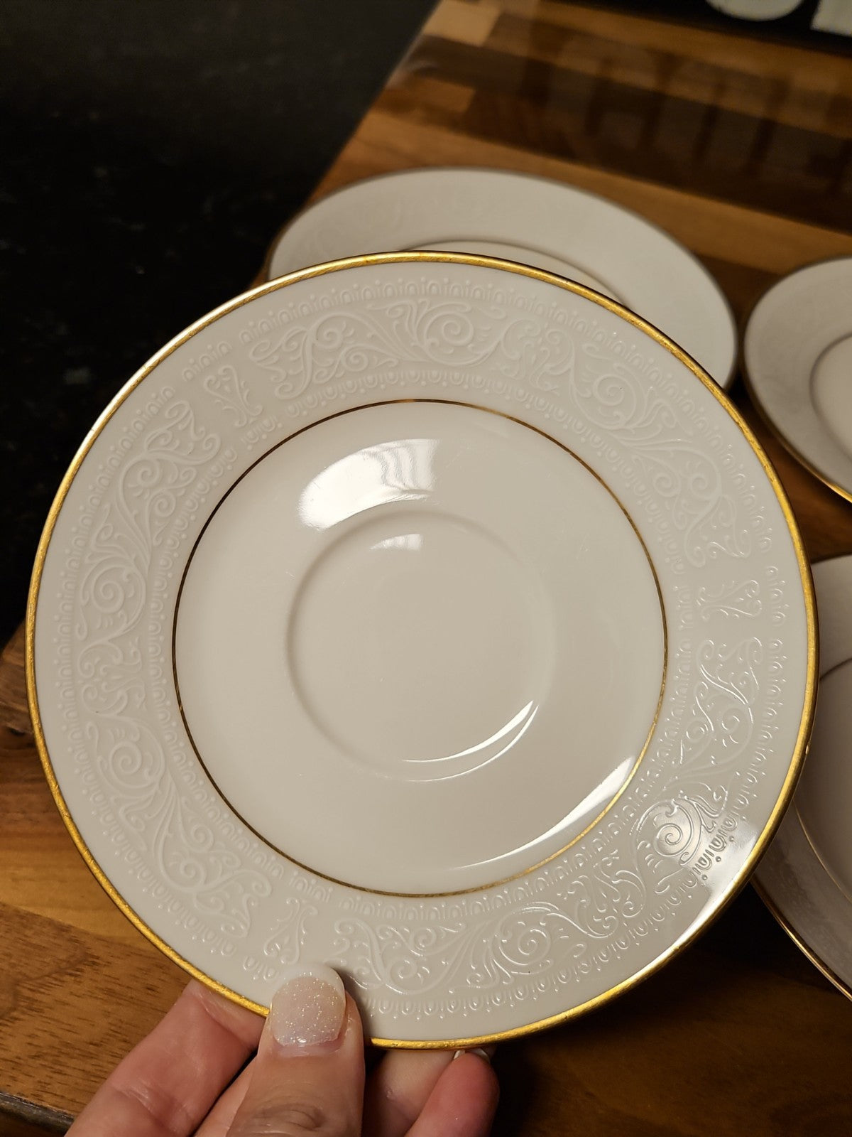Set of 6 Vintage Noritake Ivory China Tulane 7562 6" Saucers White Scroll Gold