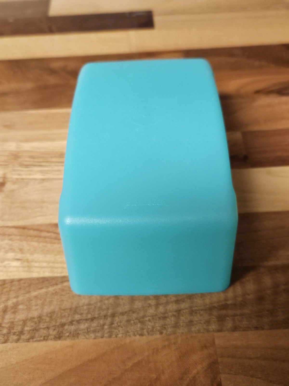 Tupperware Impressions Large Butter Dish 1-Pound #3392A Teal Replacment Lid Only