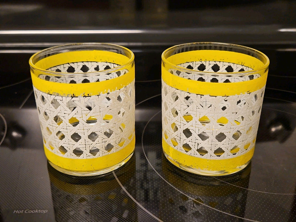 Set Of 4 Vintage MCM Lowball Rocks Glasses Yellow & White Hexagon Weave