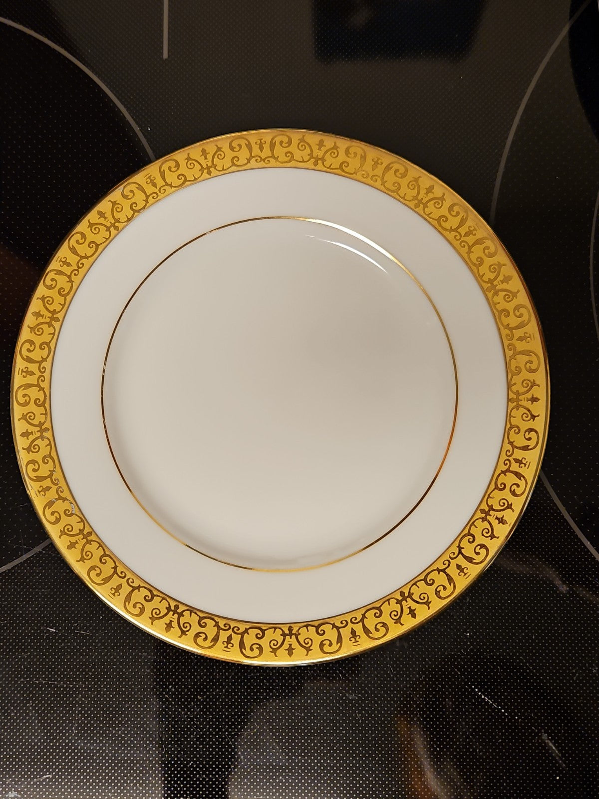 Vintage 1991 Macy's Royal Gallery Gold Buffet  6 1/2" Bread Plates Near Mint