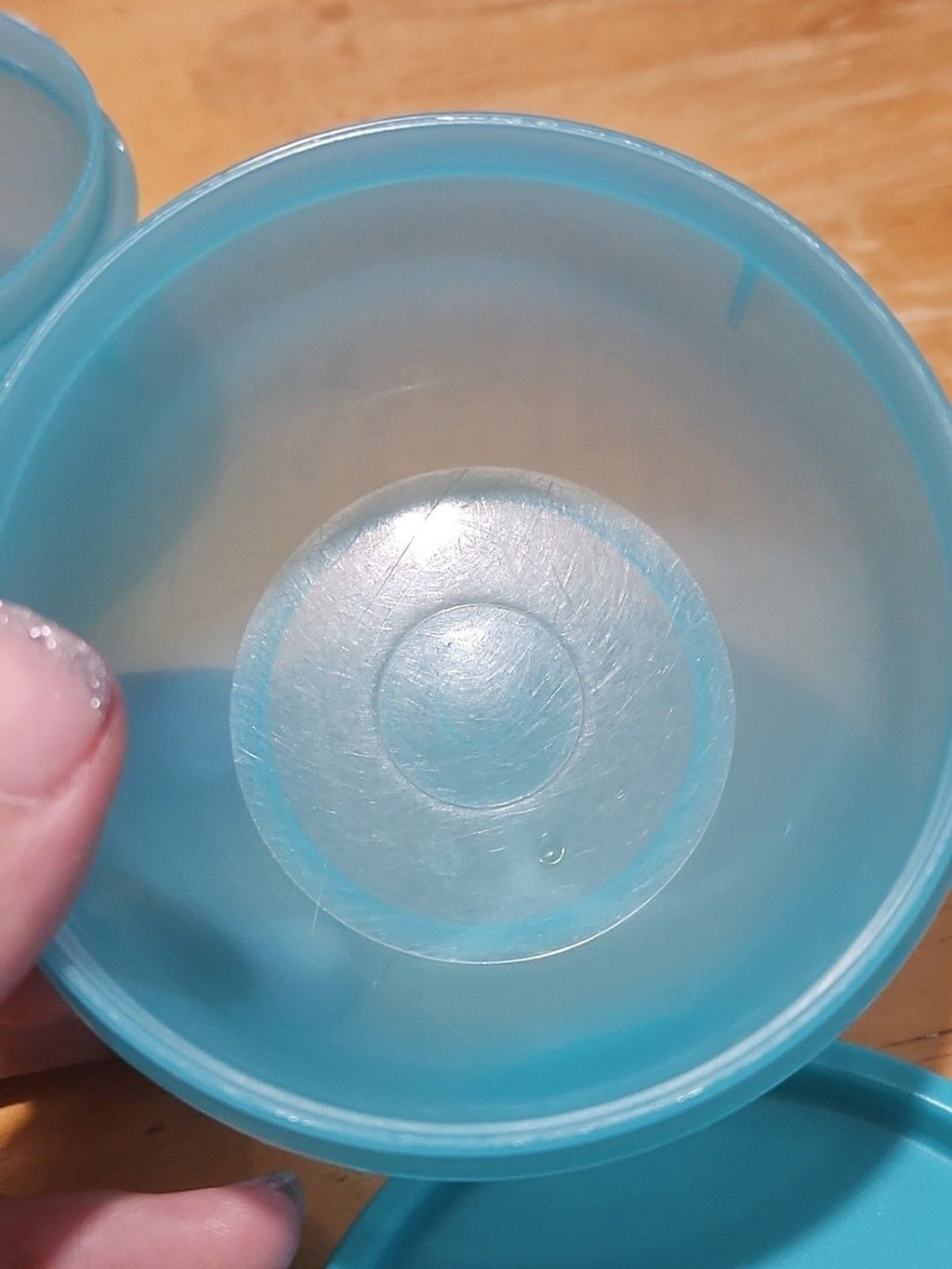 Set of 2 Tupperware Snack Bowls Turquoise #1403 With Lids #733 EUC