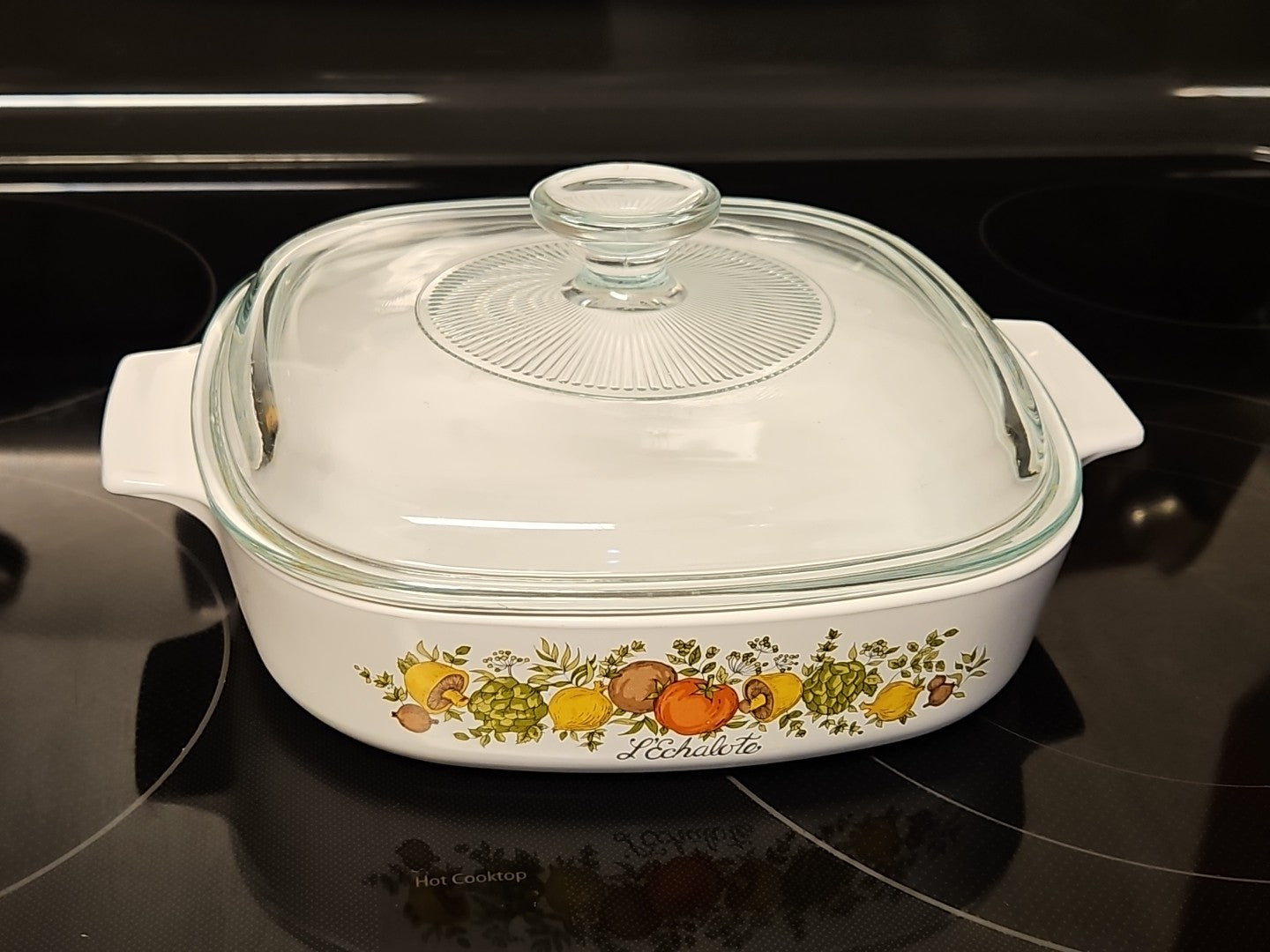 Vintage CorningWare L'Echalote A-8-B 1.4 L  Spice Of Life Dish With Glass Lid
