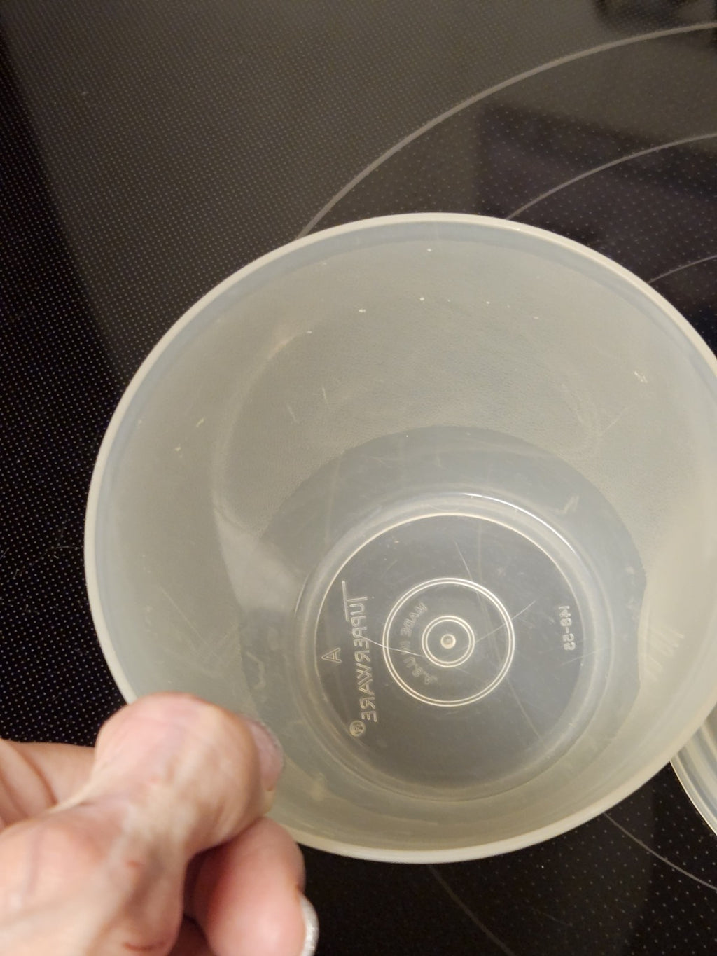 Vintage Tupperware Bowl Sheer 148 W/ Sheer Seal Lid 215
