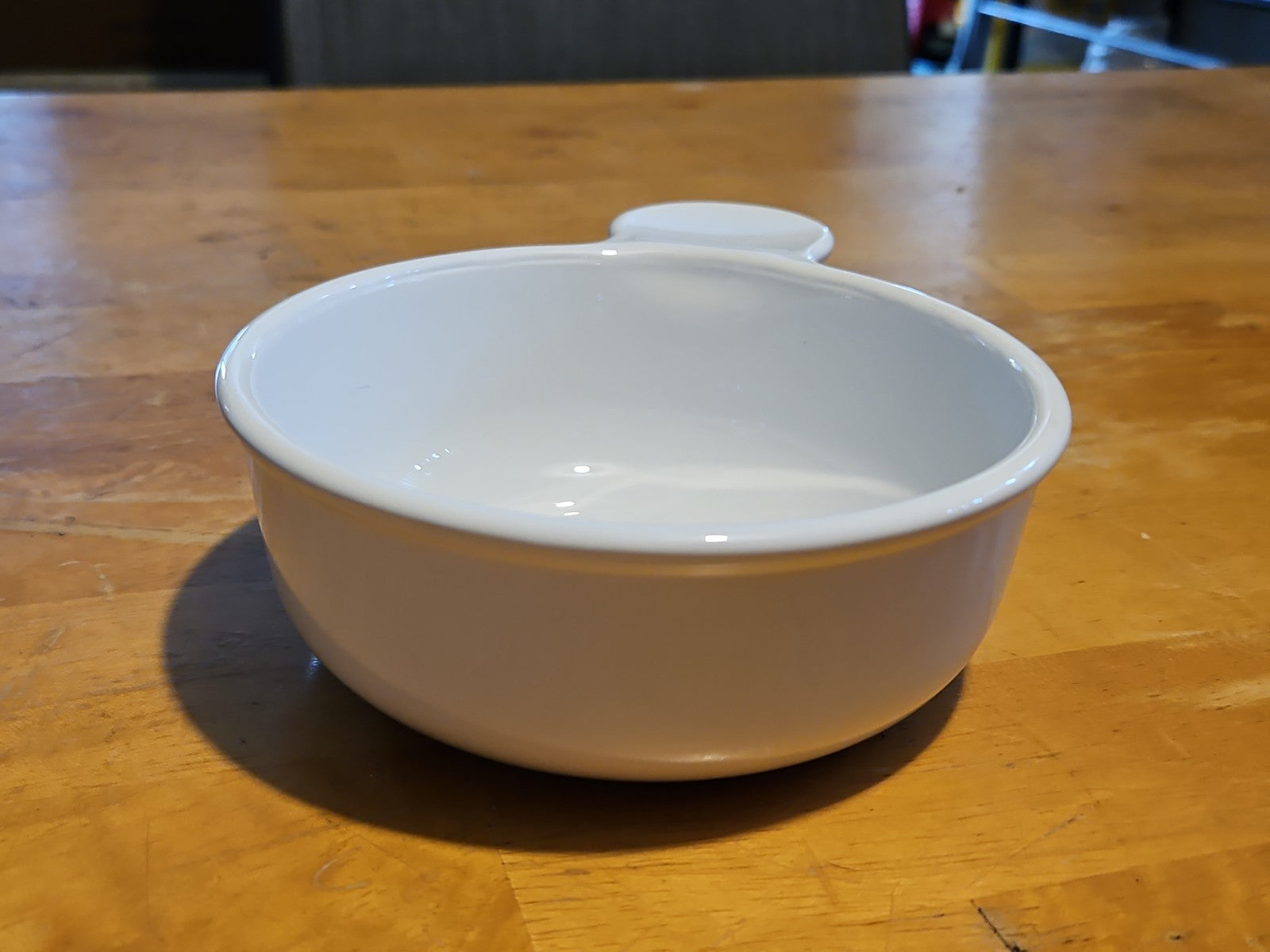 Vintage Corning Ware White Grab It Bowl Heat N Serve P-150-B No Lid EUC