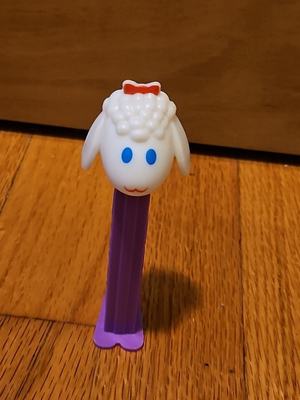 Vintage White Lamb Red Bow Purple 1979 Pez 4 Inch Dispenser With Feet