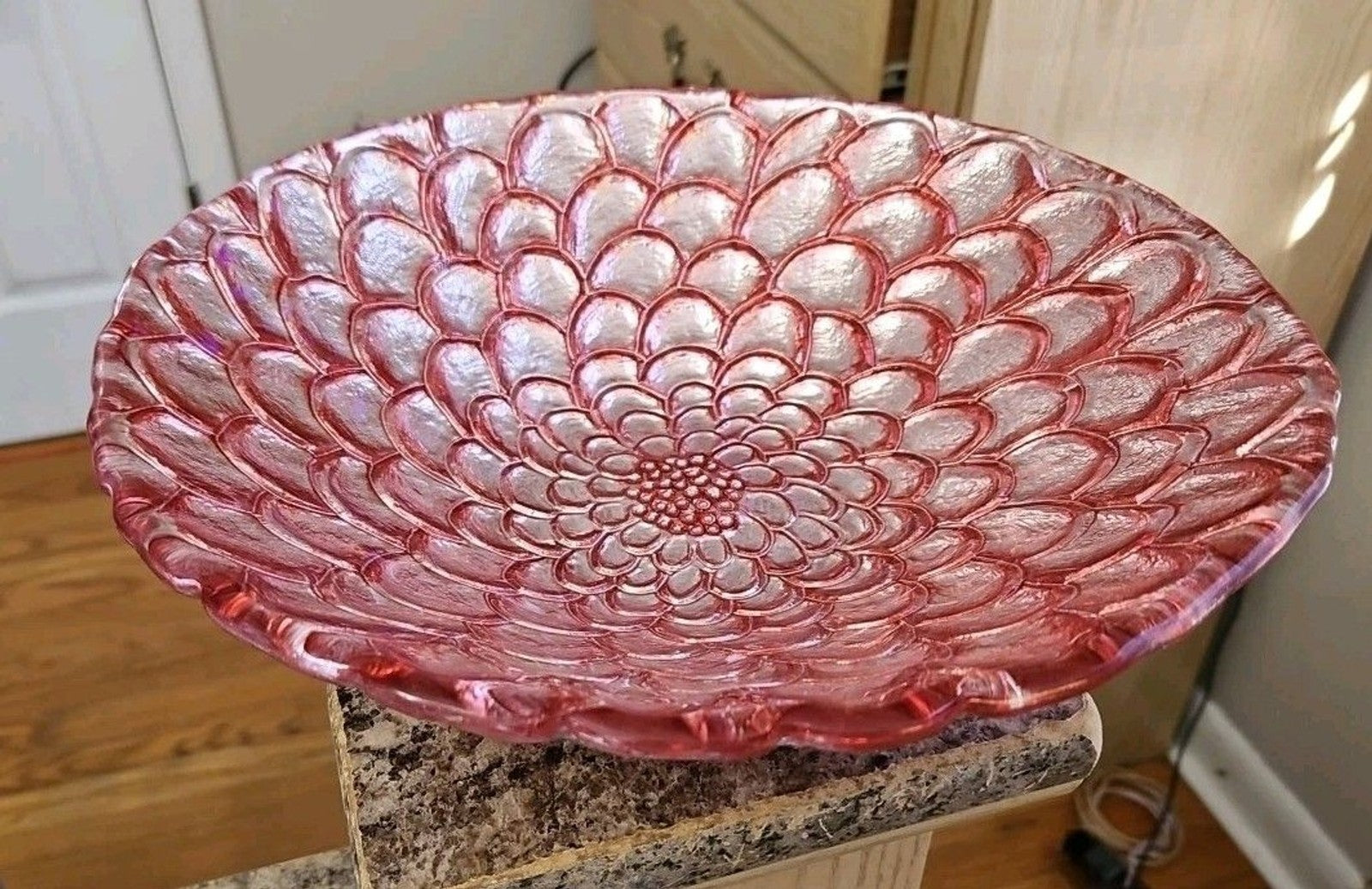 Metallic Pink Floral Design Art Glass Bowl Serving Dish Centerpiece 11.5" x 11.5"