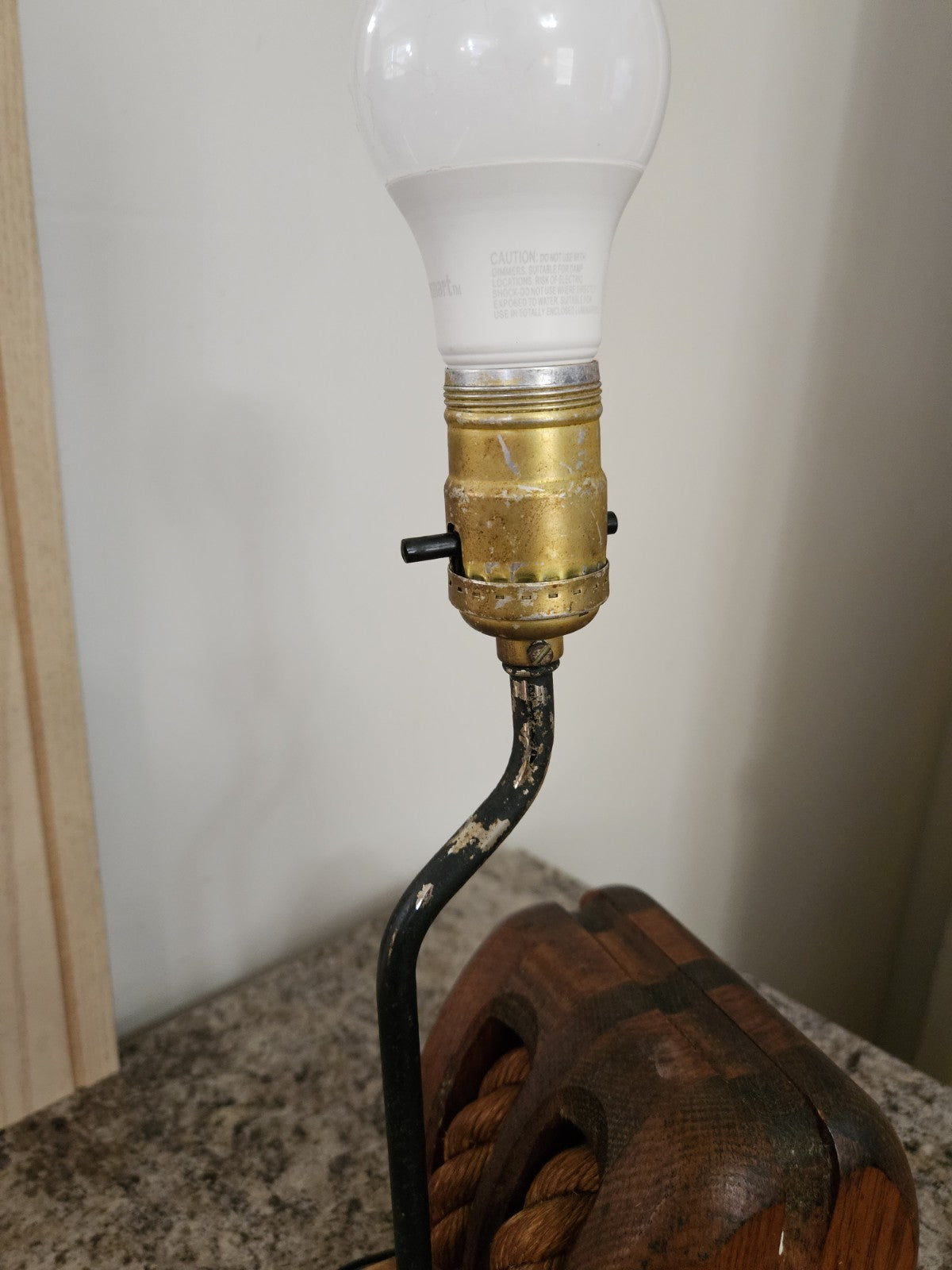 Vintage MCM Nautical Wooden Anchor Pulley Rope Table Lamp - Works!