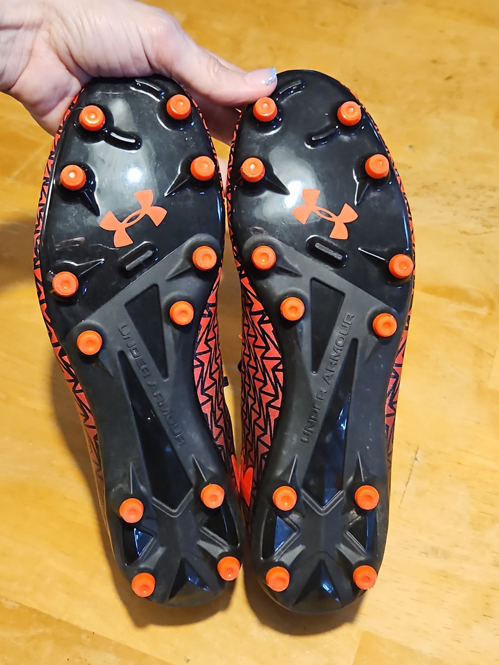 Under Armour Soccer Cleats Mens Size 9 CF Force 3.0 FG Athletic Shoes Sneakers