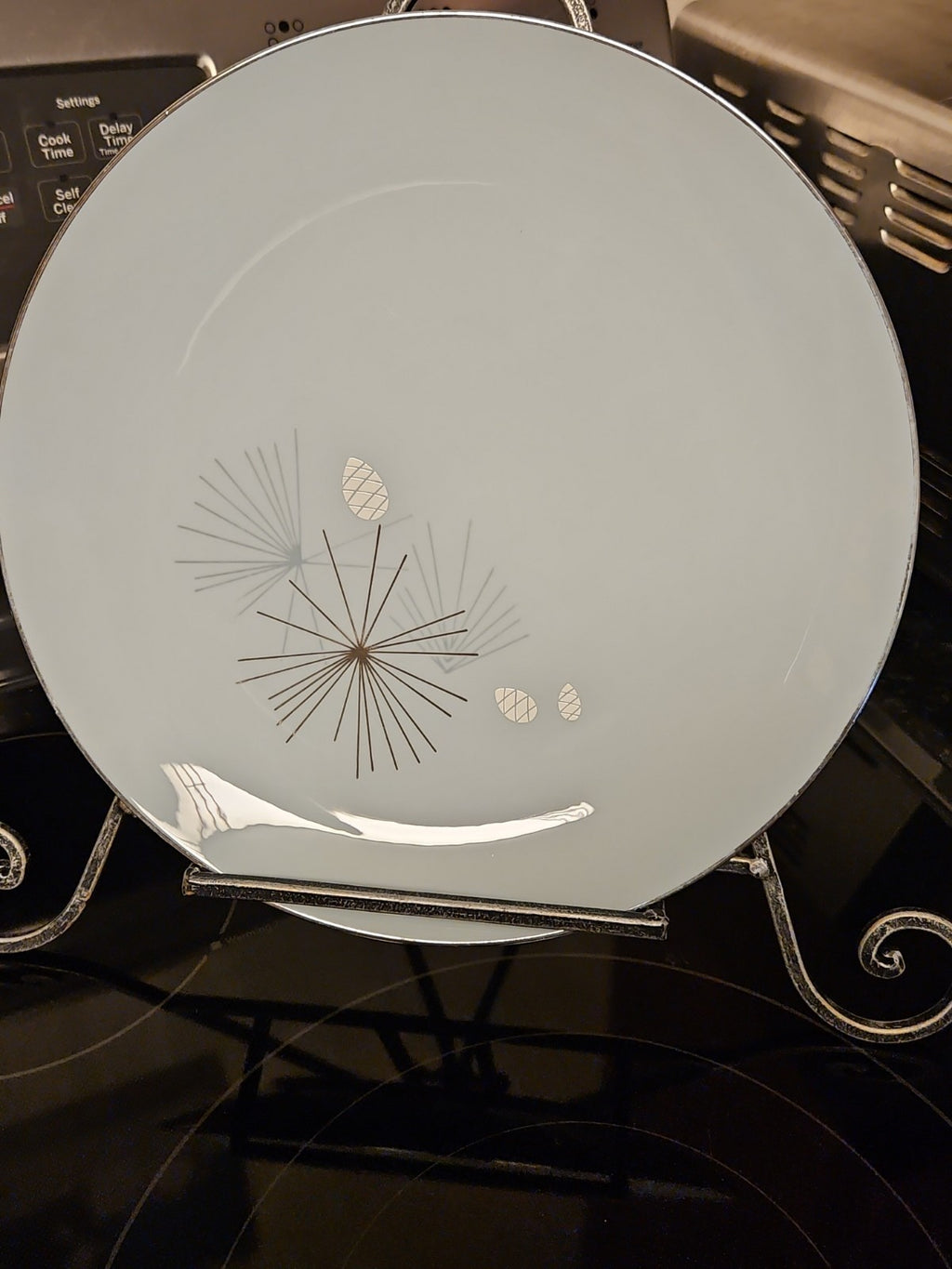 Set Of 8 Vintage MCM Franciscan Silver Pine Dinner Plates 10.5" Platinum Rim