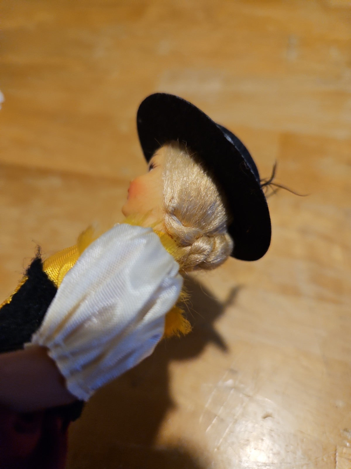 Vintage Eros Doll 750 Germany Traditional Folk Costume Made In Italy Souvenir 7"