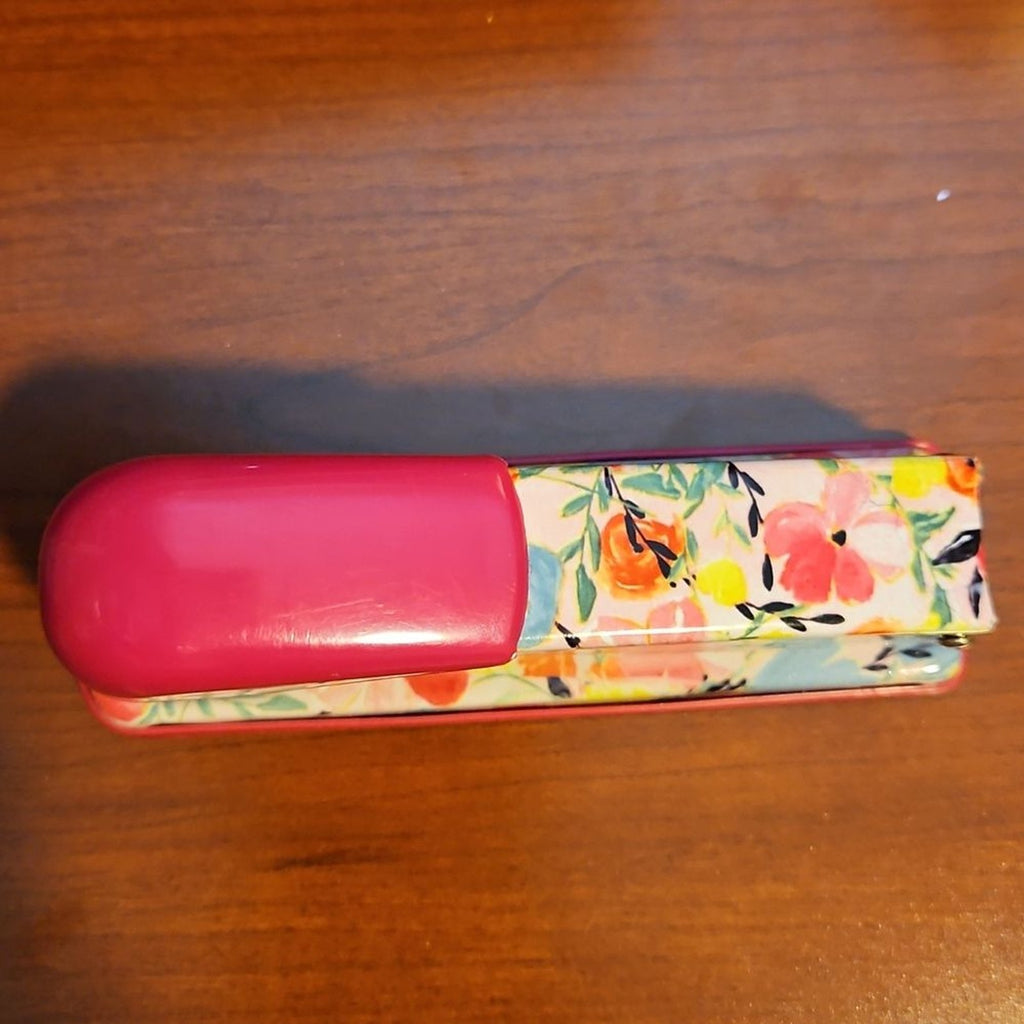Fiddlestix Paperie, Spring Flower Desk Stapler, 5 inches