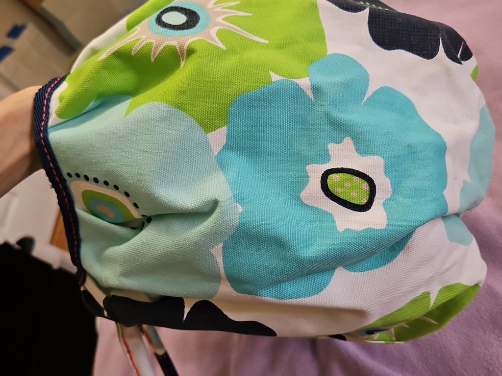 Thirty One Pleated Top Beach Tote 129 Newport Bloom Blue Green Cream 20x13x5"