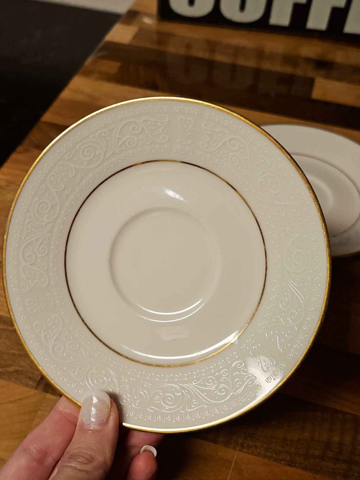 Set of 6 Vintage Noritake Ivory China Tulane 7562 6" Saucers White Scroll Gold