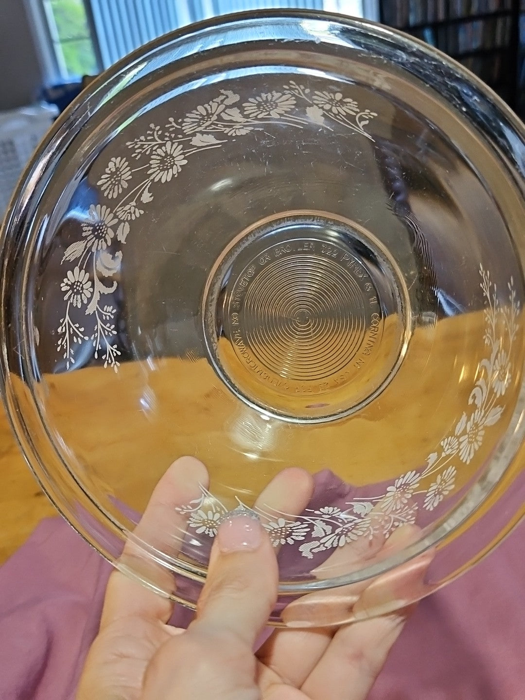 Vintage Pyrex #322 Colonial Mist Clear White Lace Floral 1 L Bowl