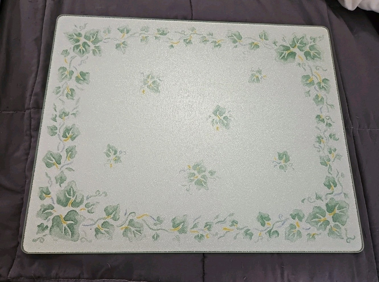 Vintage Corning Corelle 20 X 16 Inch Callaway Counter Saver Cutting Board
