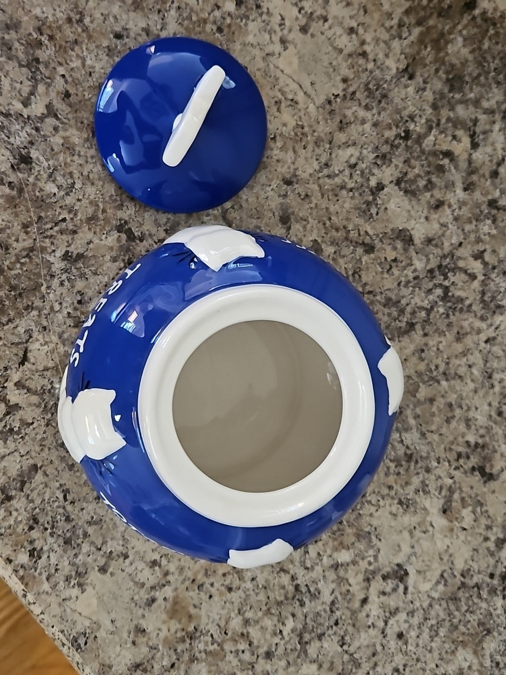 Vintage 1990's Blue & White Ceramic Cat Treats Cookie Jar 4.5" X 6"