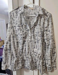 Michael Kors Blouse Henley Neck Ruffle Waist Sz L Grey & White