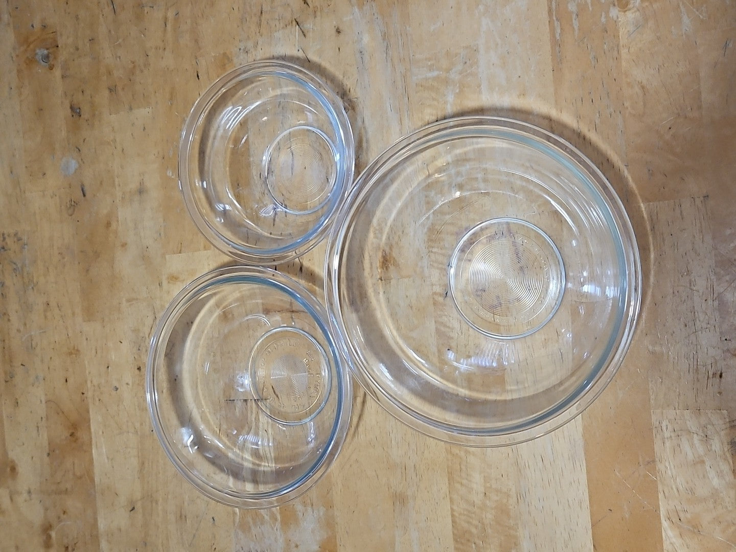 Set of 3 Vintage Pyrex Clear Glass Nesting Mixing Bowls 322 323 325