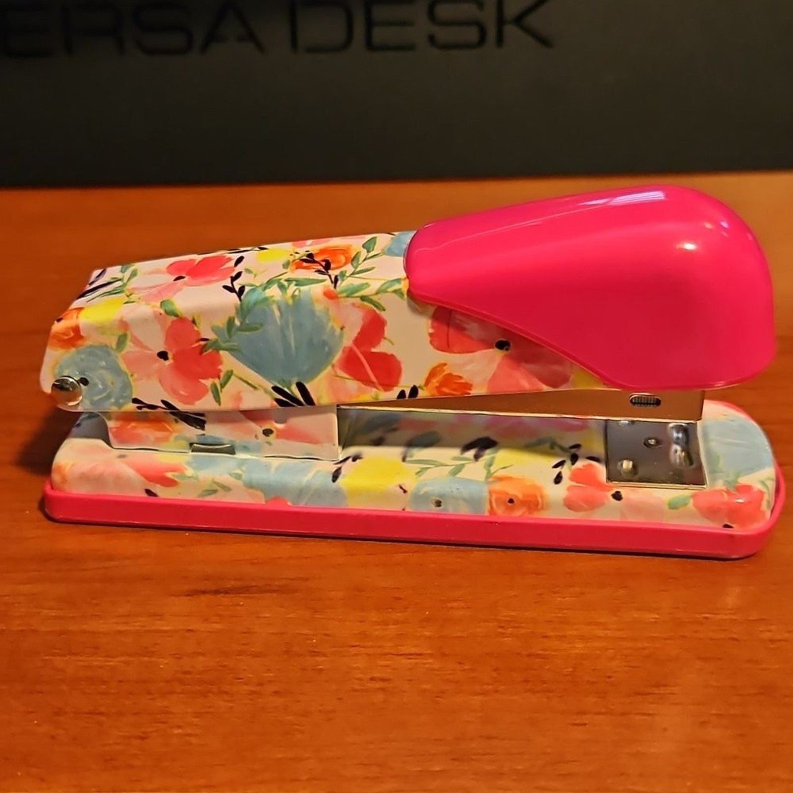 Fiddlestix Paperie, Spring Flower Desk Stapler, 5 inches