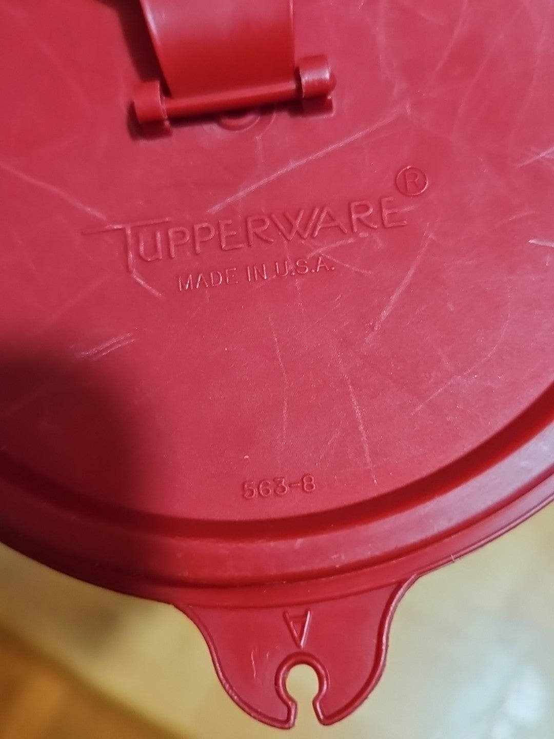 Vintage Tupperware 261 Sheer Handolier Pitcher Red Flip Top Seal 563