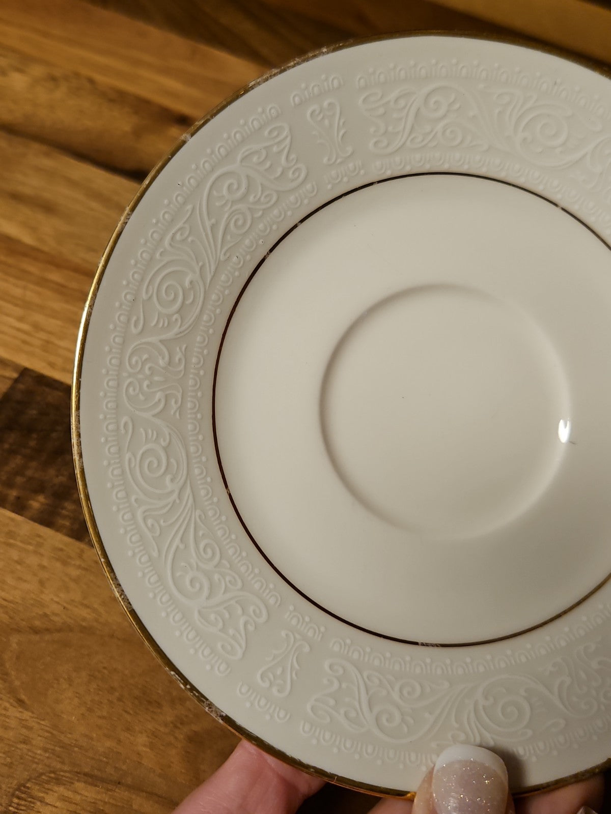 Set of 6 Vintage Noritake Ivory China Tulane 7562 6" Saucers White Scroll Gold