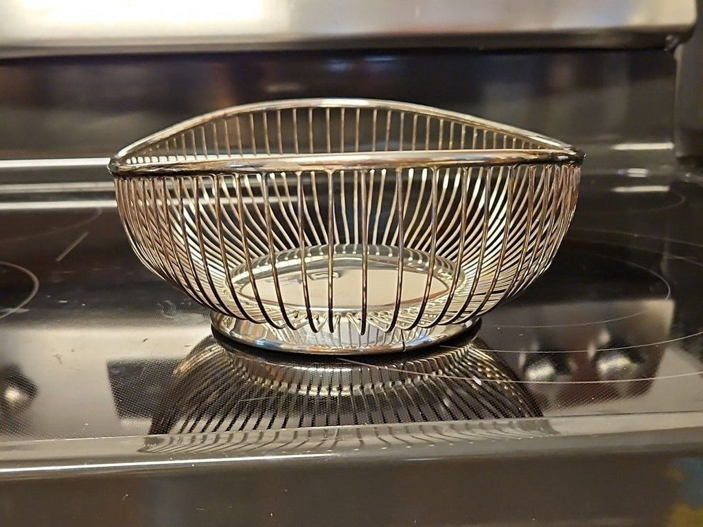 Vintage Raimond Silverplate 12" x 7.5" Wire Bread Basket Serving Bowl