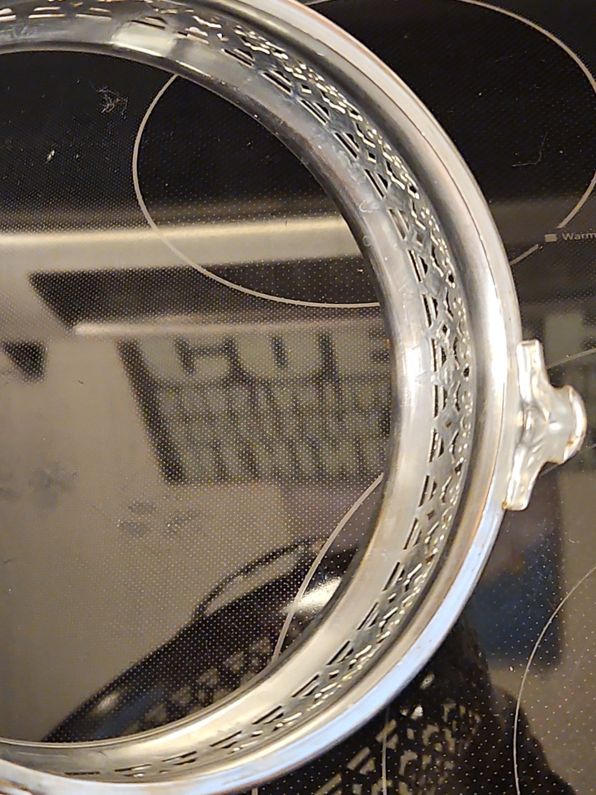 Vintage Pyrex Etched Floral Glass Casserole Dish w/ Lid & Silver Carrier 623 - C