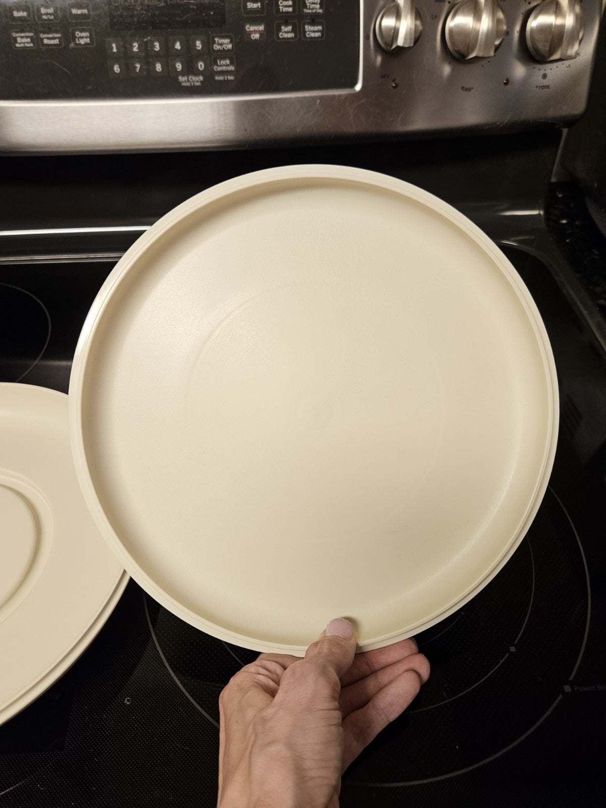 Vintage Tupperware Serve It All Replacement Plates #1531-4 & 1532-4 Almond
