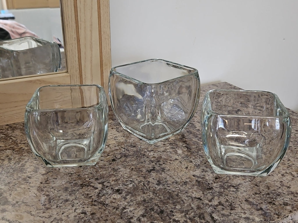Set Of 3 Clear Glass Curved Tapered Square Candle Holders 3.75" & 4.5"