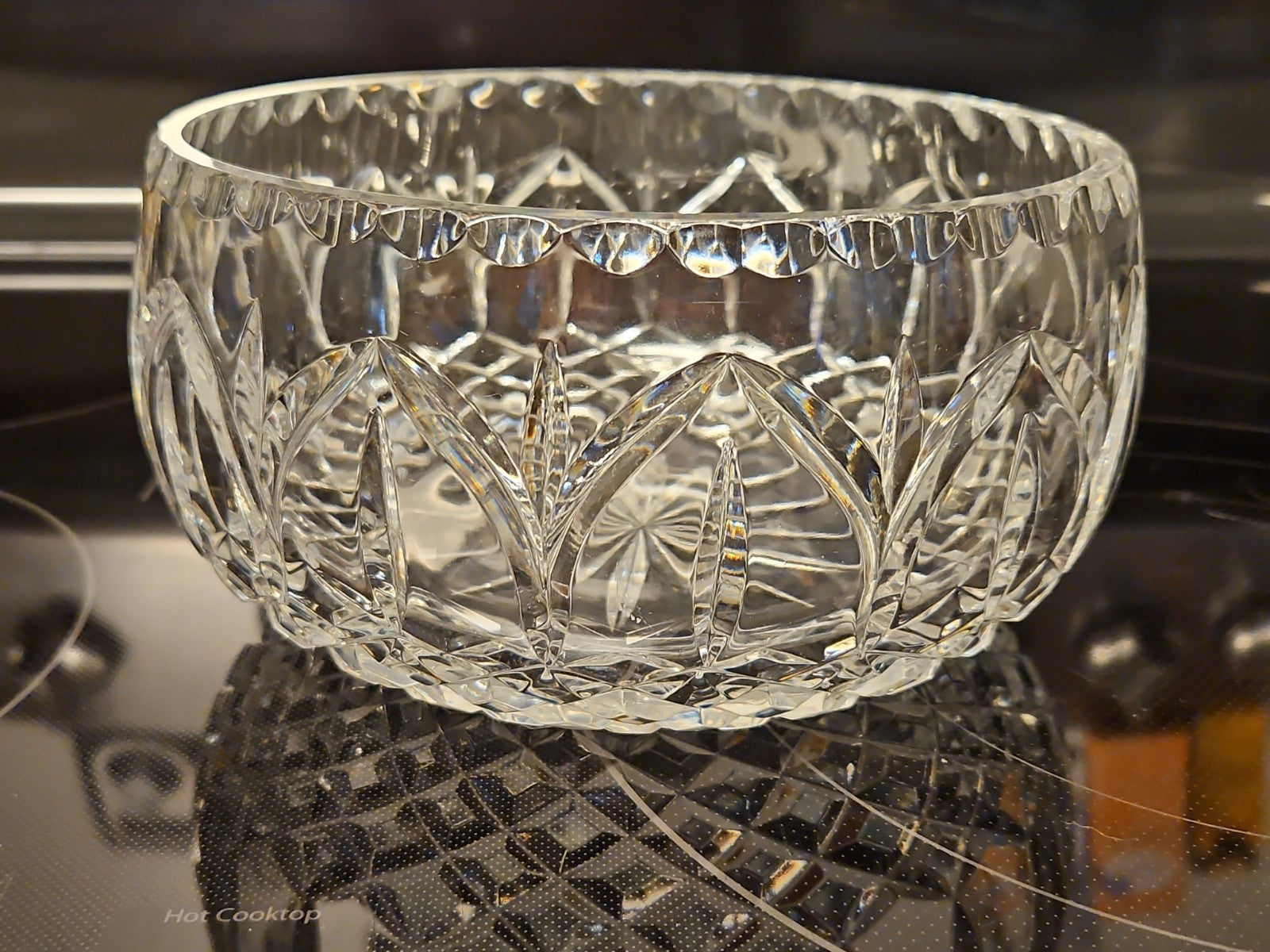 Vintage Irish Heritage Style Hand Cut Crystal Bowl 7.25" Laurel Leaf Starburst