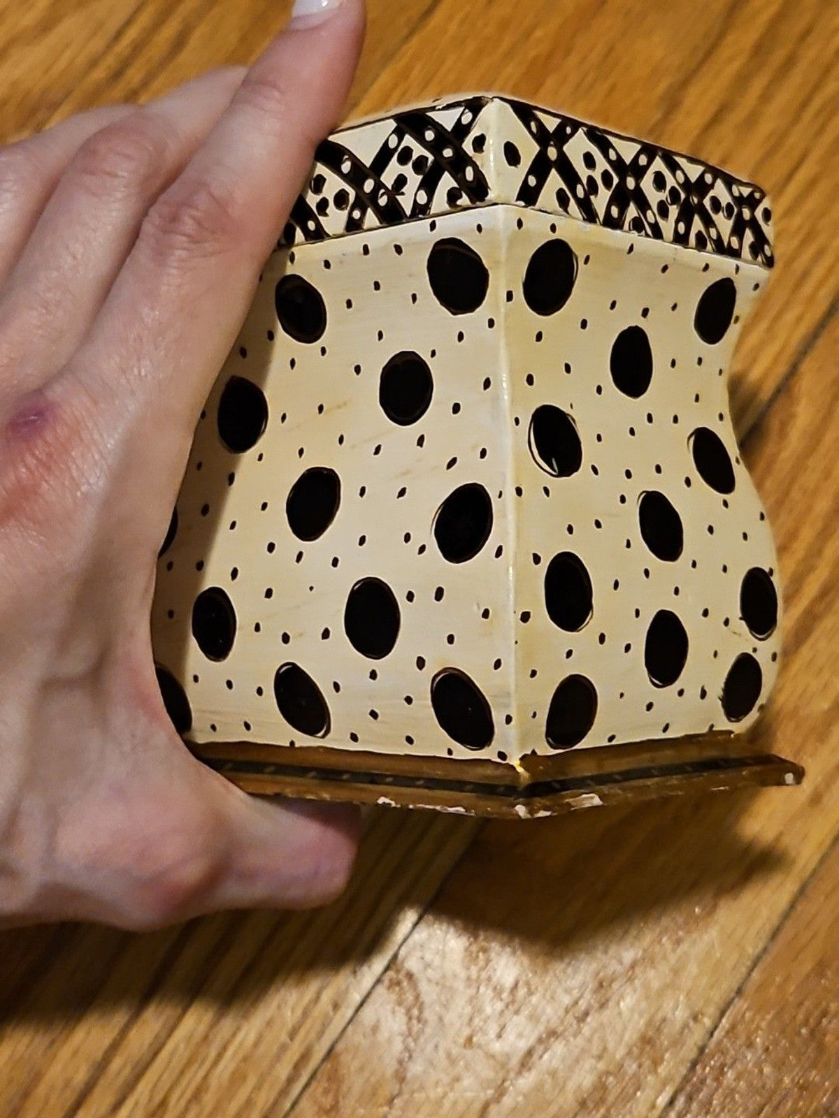 Hand Painted Black, White & Gold Wood 2 Deck Playing Card Holder Canasta Bridge