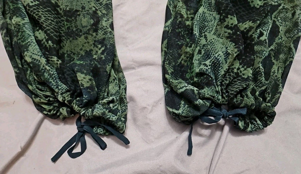 Wilfred Aritzia Talence Blouse Green & Black Python Snake Print Pleated size S