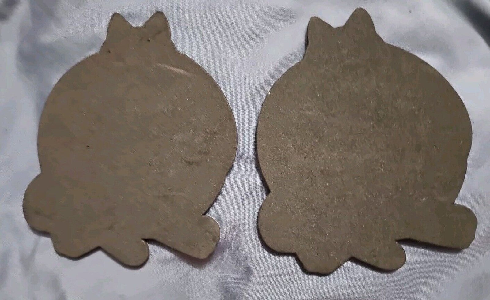 B Klibam Cats - Cat With Fishbowl Design Coasters / Mini Mouse Pads x 2 New