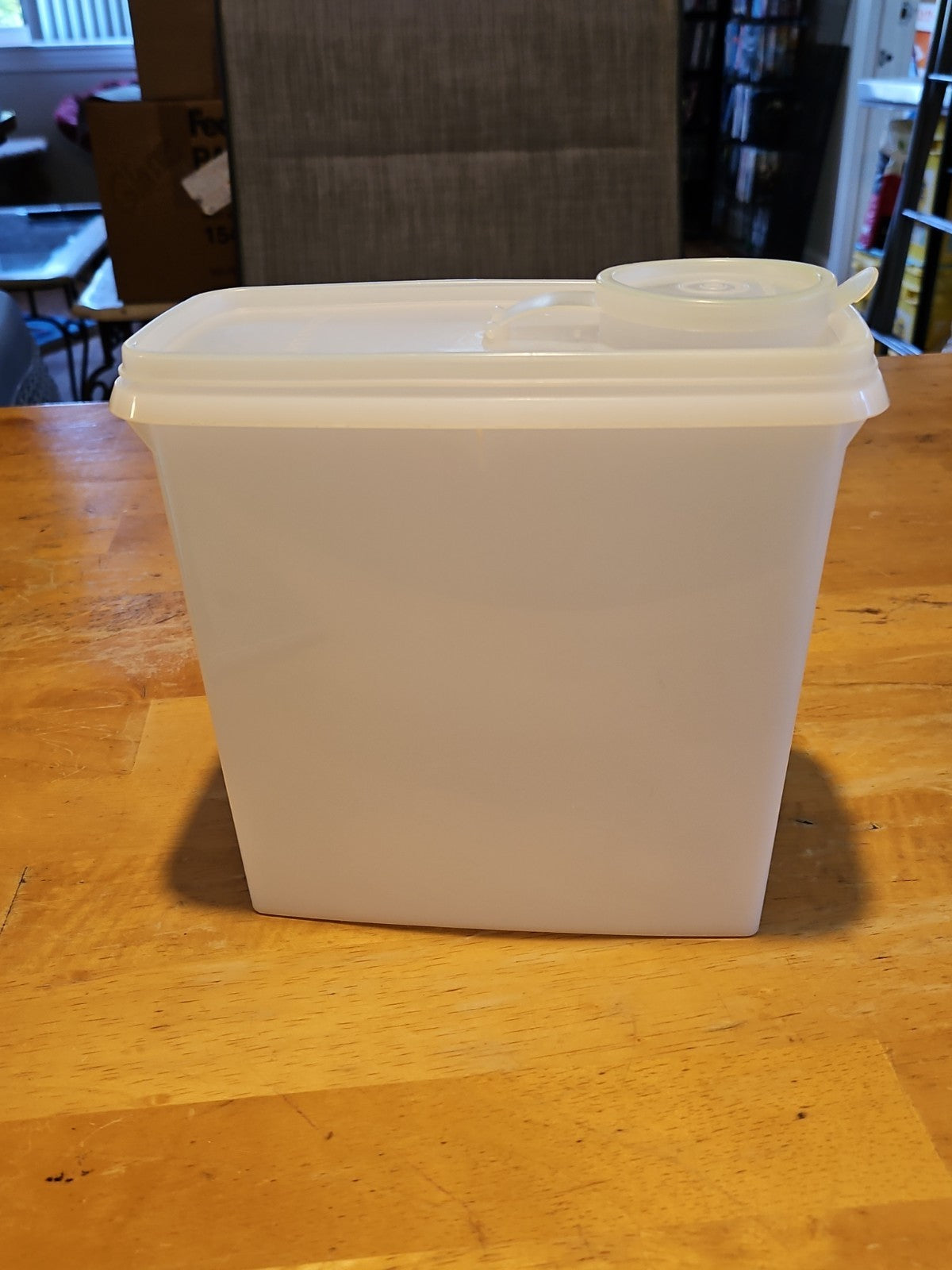 Vintage Tupperware #469 Rectangular Cereal Storage Container W Sheer Lid #470