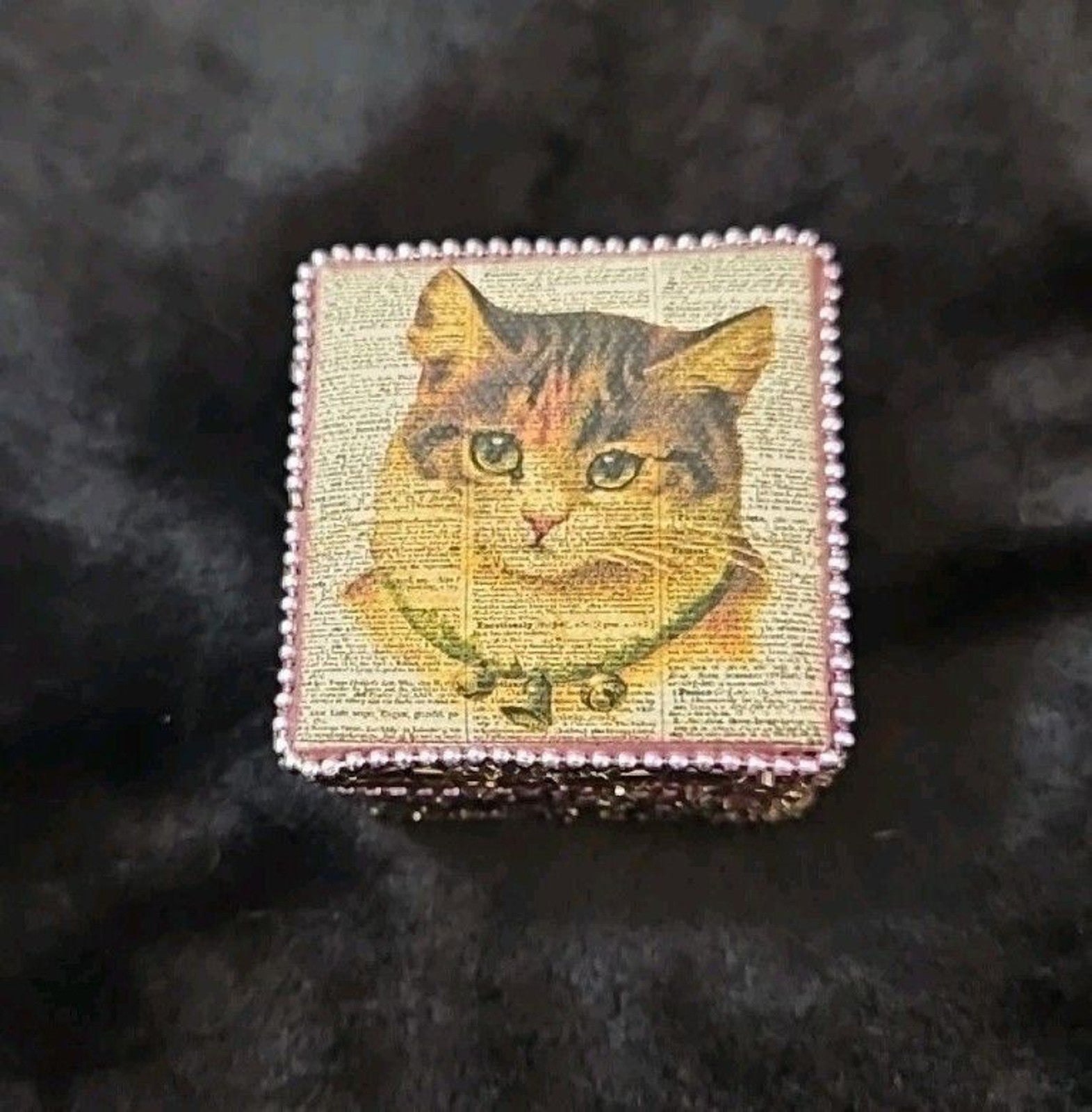 Cute Vintage Look Painted Beaded Trinket  Box With Cat Image And Wooden Inside