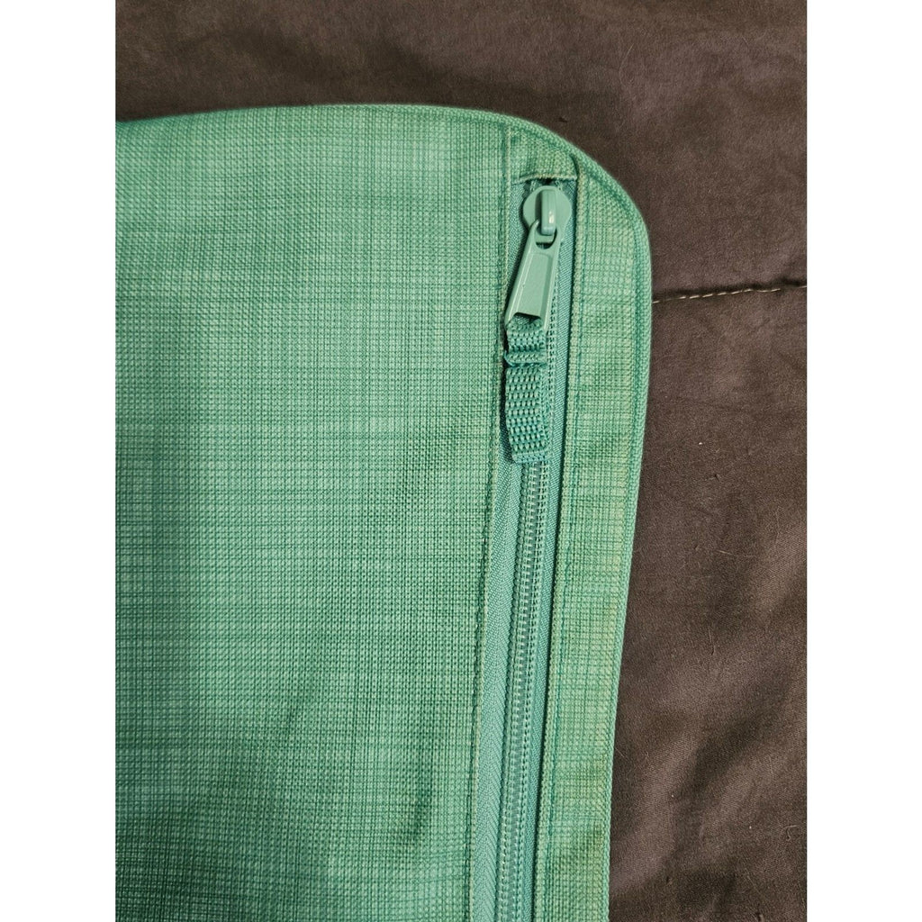 Thirty-One Pocket-A-Tote Teal Cross Hatch Organizer Snap on Zipper Pocket
