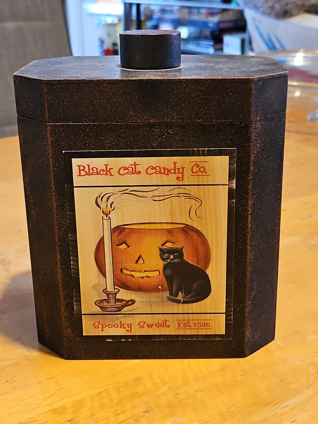 Dandee Halloween Decor Black Wooden Lidded Box Black Cat Candy Co 7.5" EUC