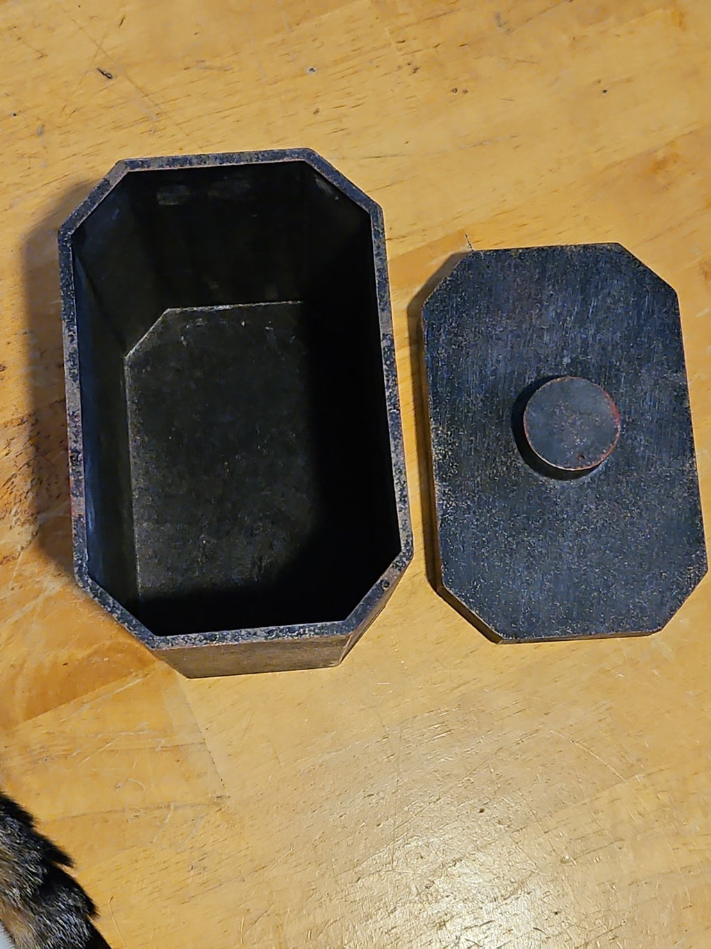 Dandee Halloween Decor Black Wooden Lidded Box Black Cat Candy Co 7.5" EUC