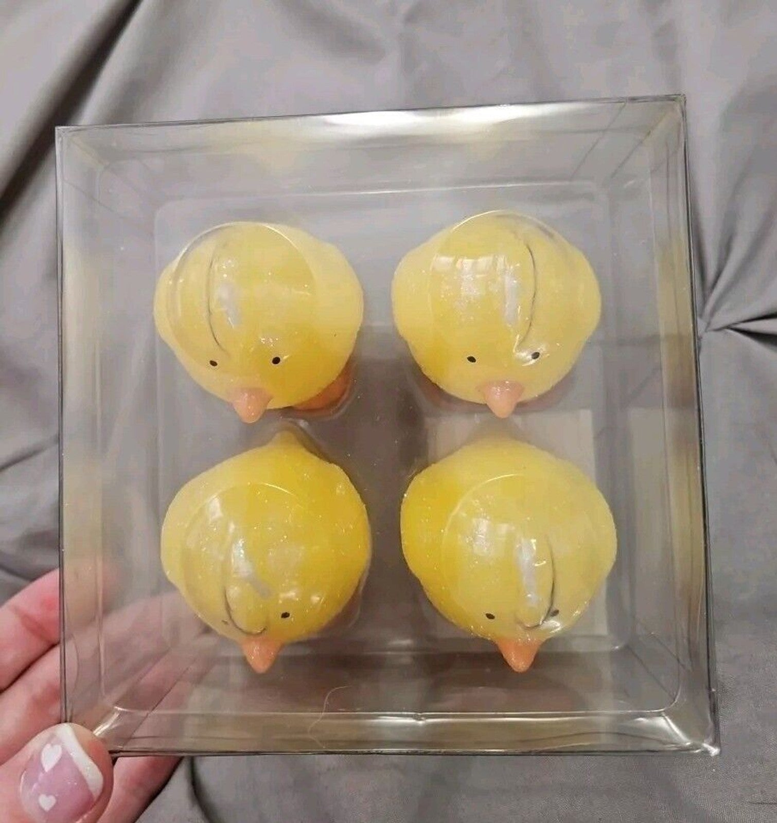 4 GLITTERY YELLOW CHICKS CANDLES EASTER SET NIB