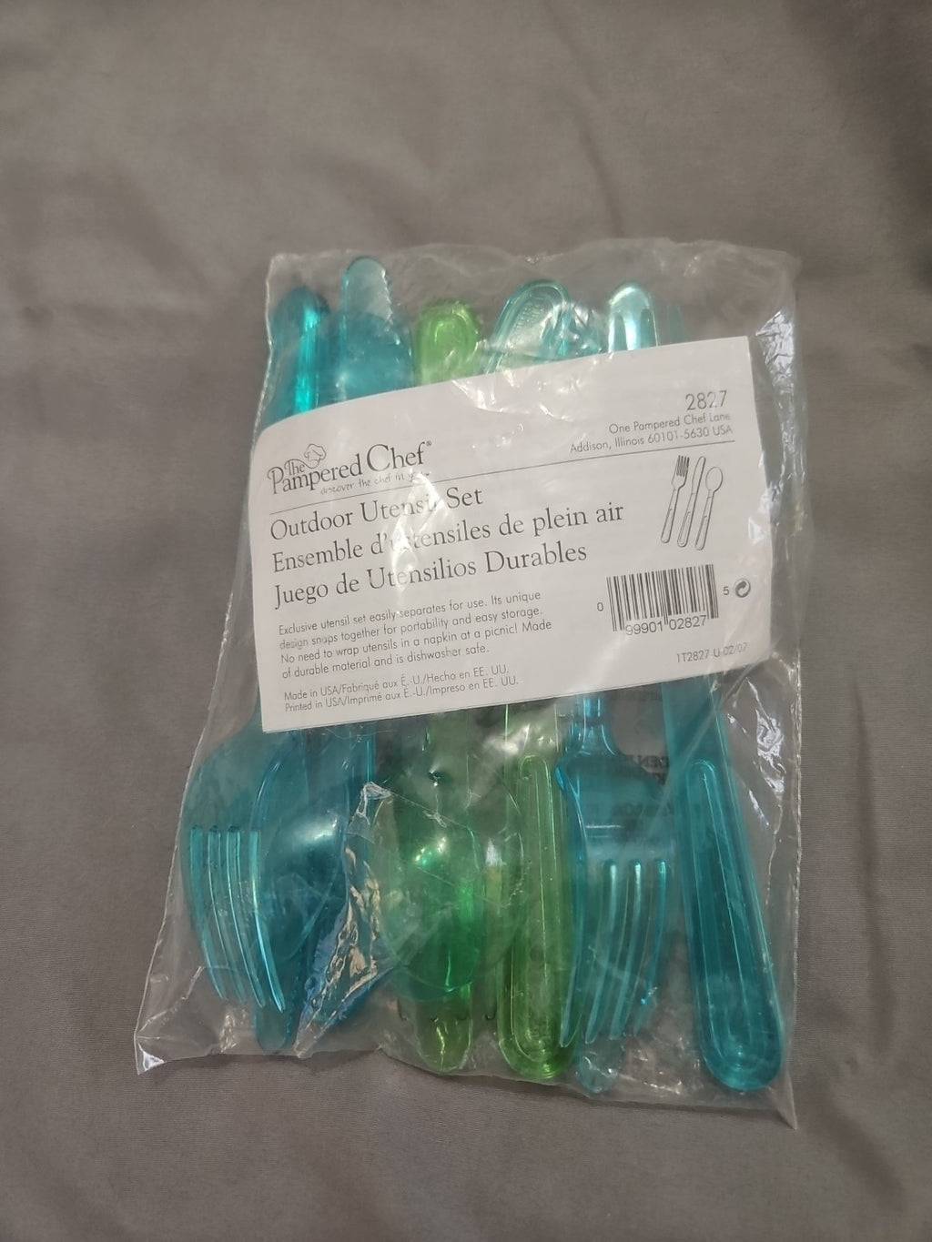 NIP Pampered Chef 18 Piece Outdoor Utensil Set - 6 Knives/Forks/Spoons #2827
